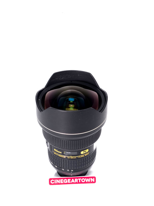 Nikon 14-24mm f/2.8G ED Ultra-Wide Zoom Lens