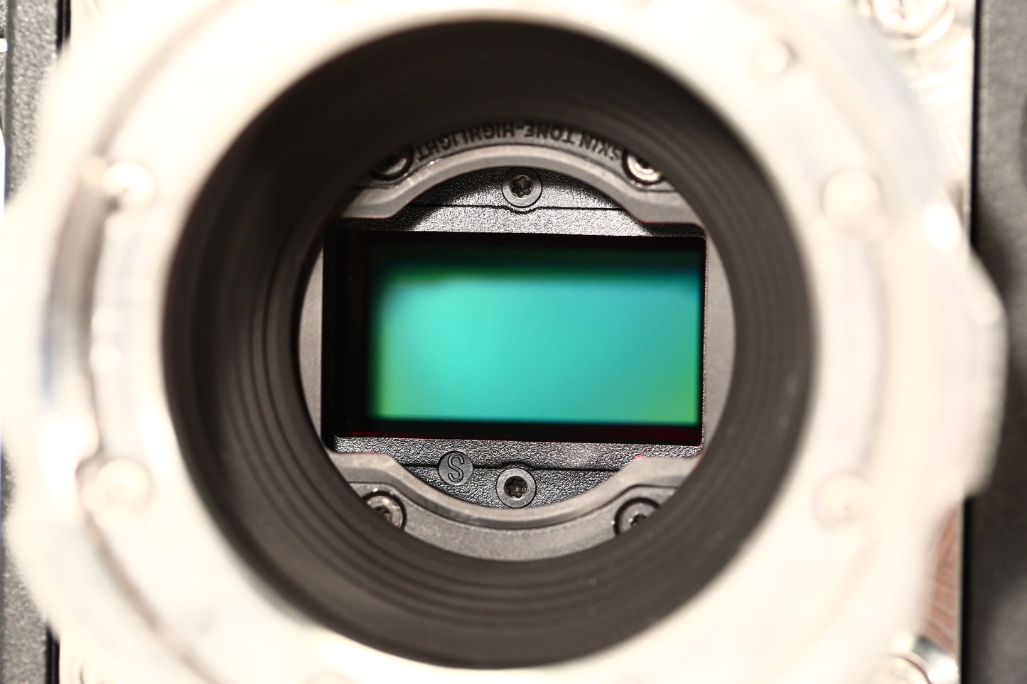 RED EPIC DRAGON Camera KIT – PL mount – Full Cinema Pakcage–  2,115 Hours